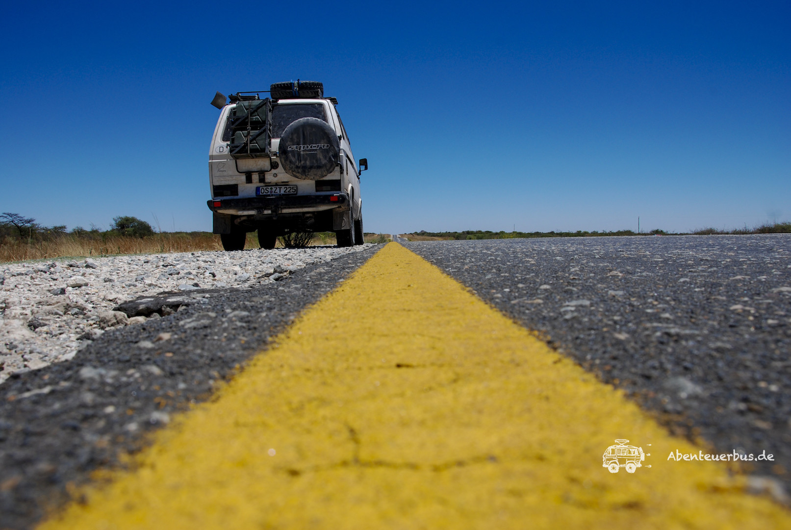 VW-T3-Syncro-Vanagon-Namibia-on-the-road